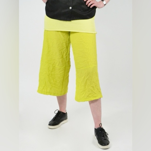 Chiara Cocol Guia Lime Green Lagenlook Cropped Crinkle High Rise Pants EUC Sz L - Picture 2 of 10